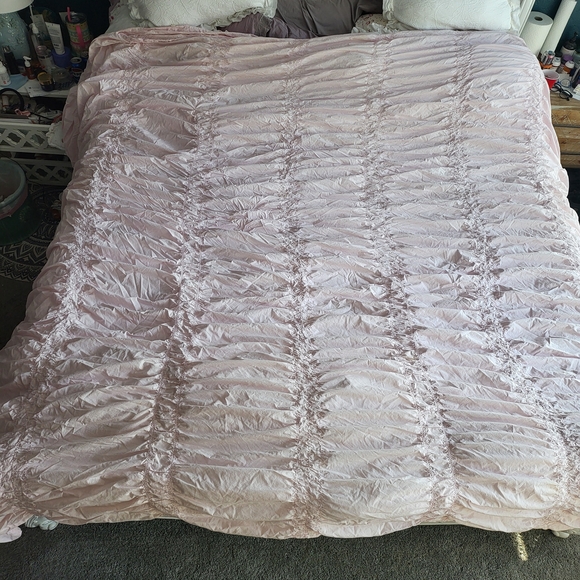 Simply Shabby Chic Pink Ruched Comforter Set - Picture 3 of 9